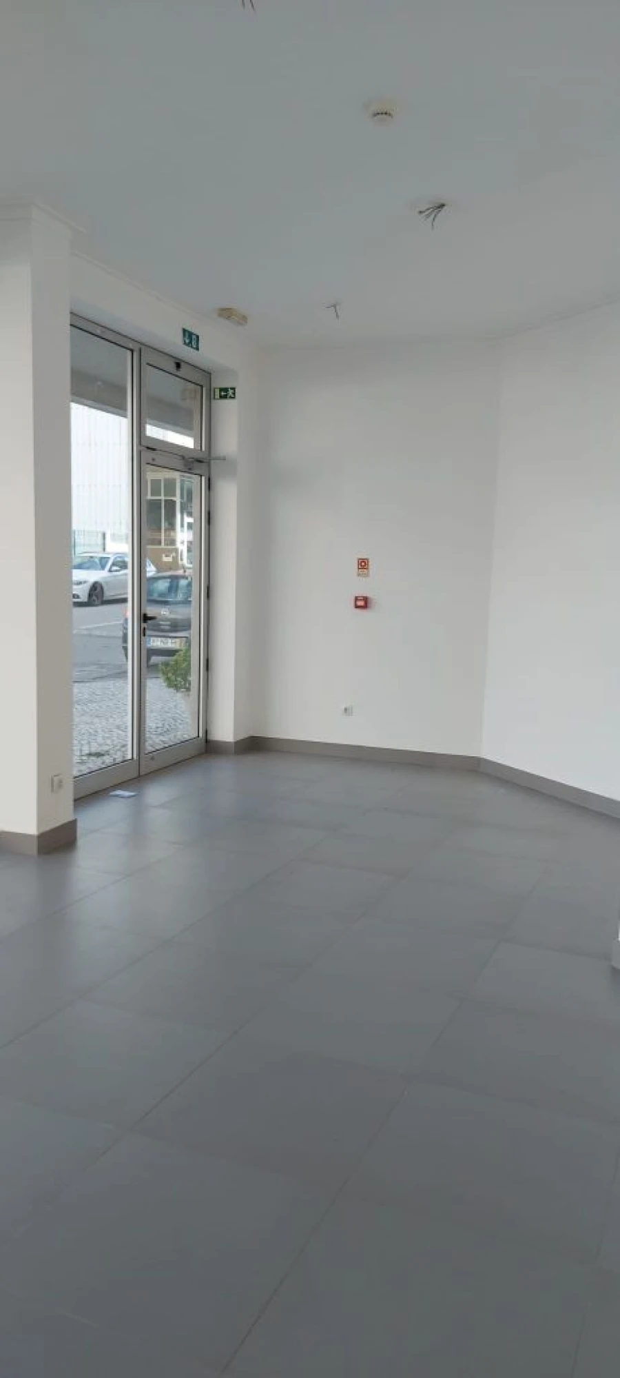 Loja para Arrendamento em Tondela Foto 2