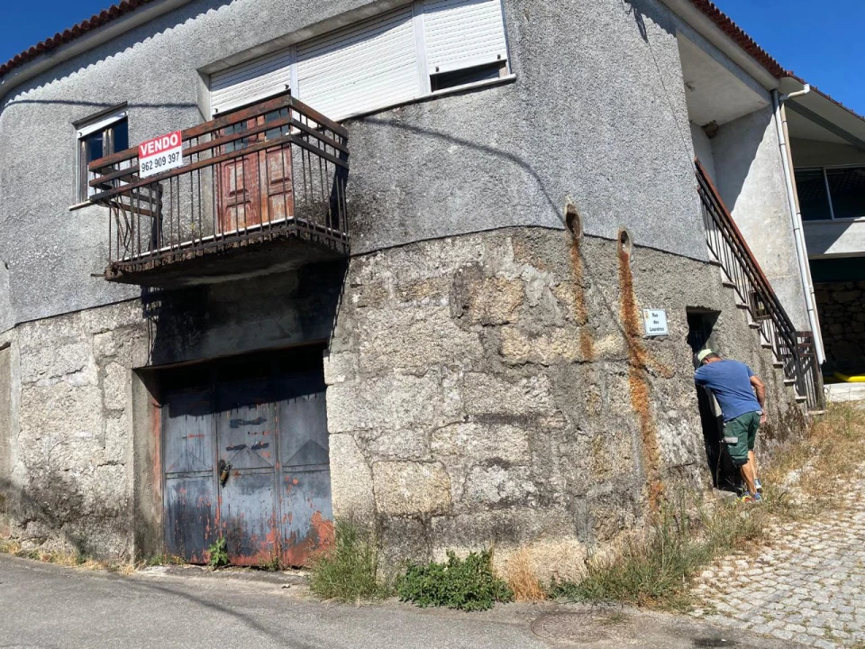 Moradia para Venda em Paraduça Foto 3