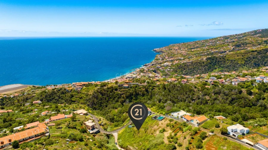 Terreno P/ Prédio para Venda em Eiras Foto 1