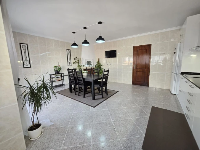 Moradia T3 para Venda em Vale de Milhaços Foto 3