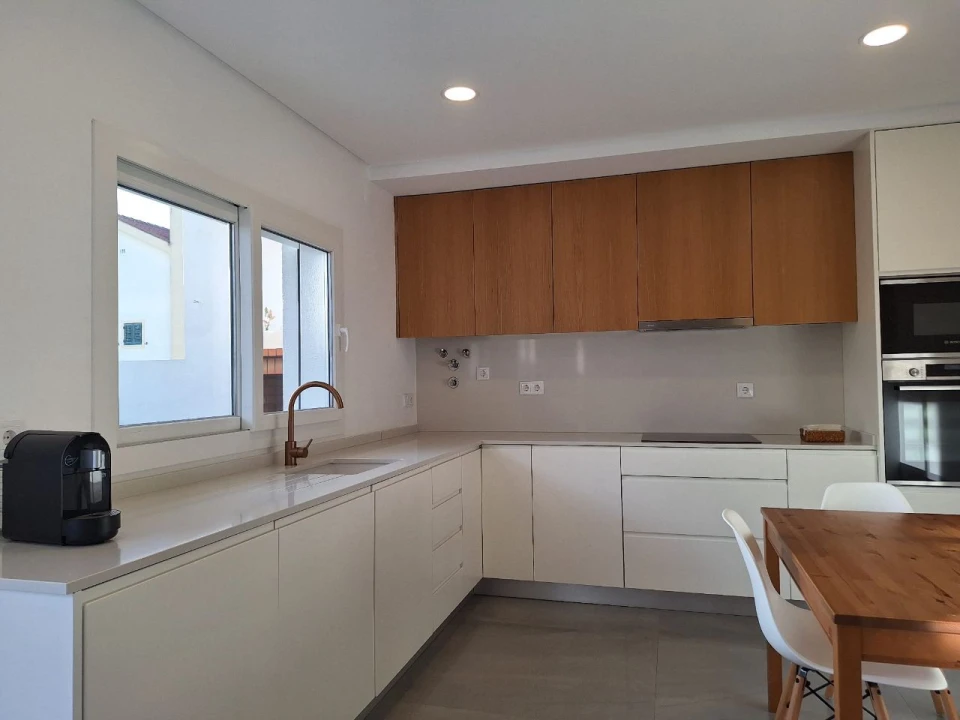 Moradia T4 para Venda em Foros de Amora Foto 21