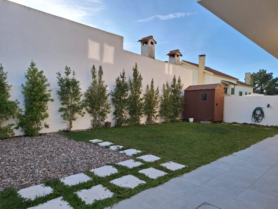 Moradia T4 para Venda em Foros de Amora Foto 59