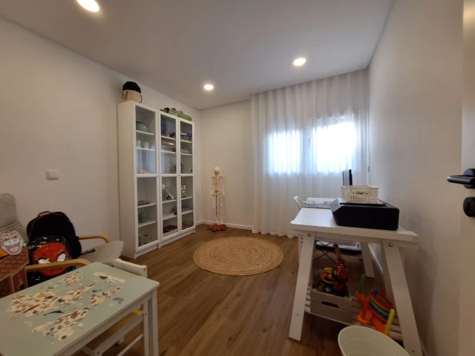 Moradia T4 para Venda em Foros de Amora Foto 32