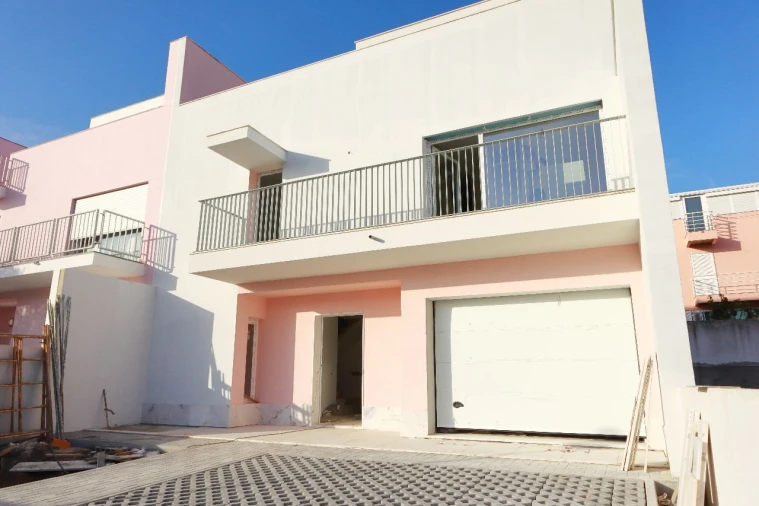 Moradia T4 para Venda em Faúlha Foto 12