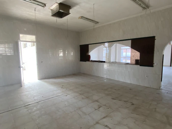 Moradia T8 para Venda em Caixas Foto 11