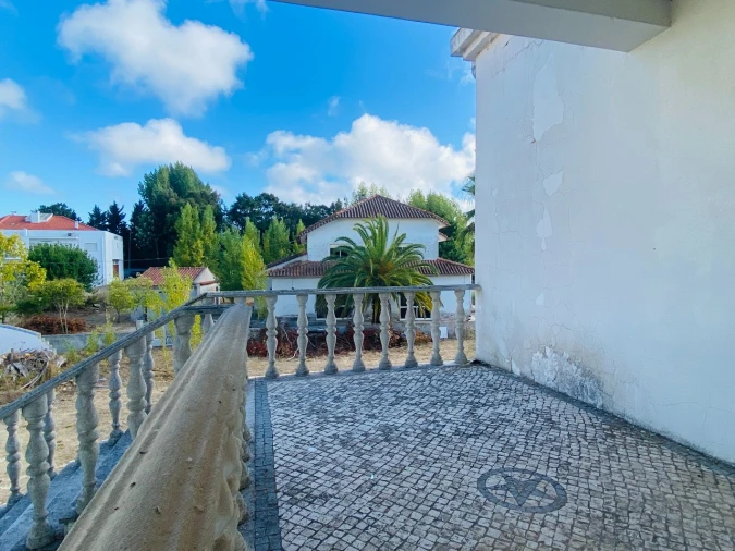 Moradia T8 para Venda em Caixas Foto 20