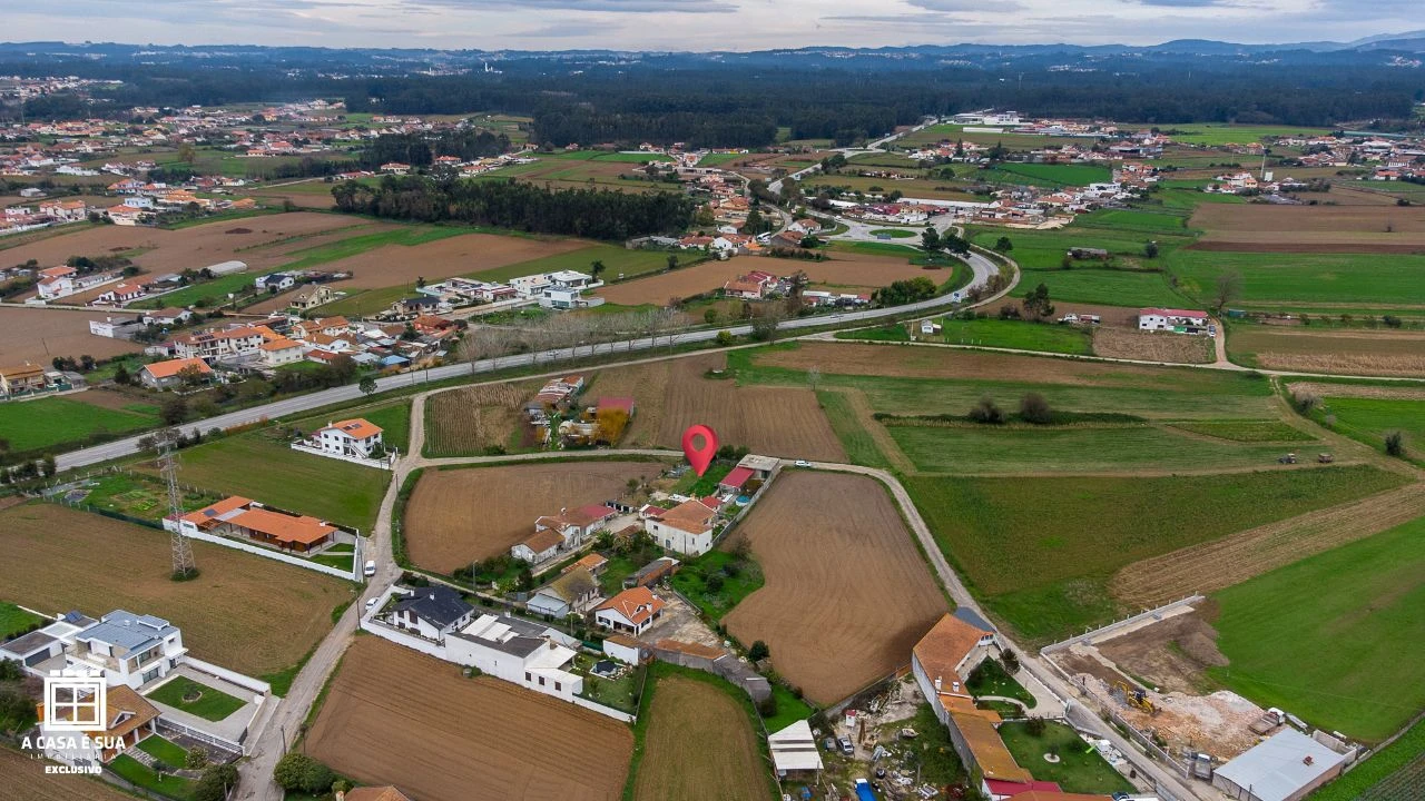 Terreno P/ Prédio para Venda em Válega Foto 10