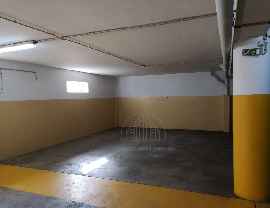 Apartamento T3 para Arrendamento em Porto Foto 6