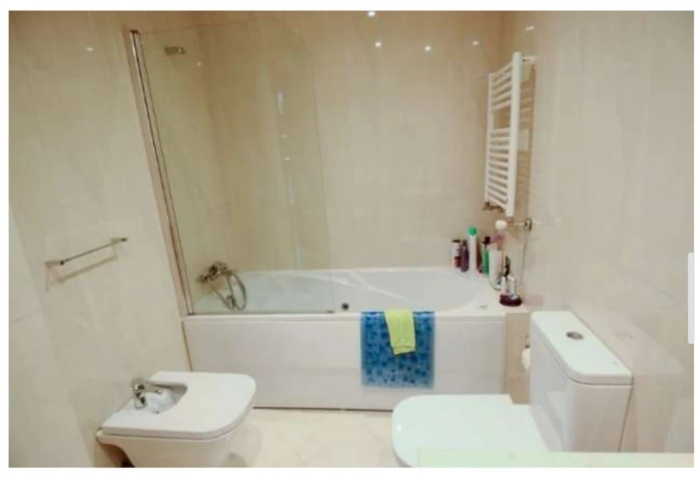 Apartamento T3 para Arrendamento em Porto Foto 2