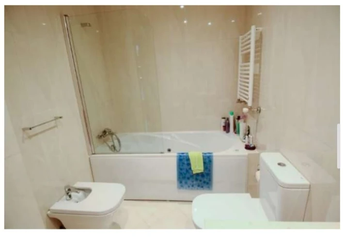 Apartamento T3 para Arrendamento em Porto Foto 2