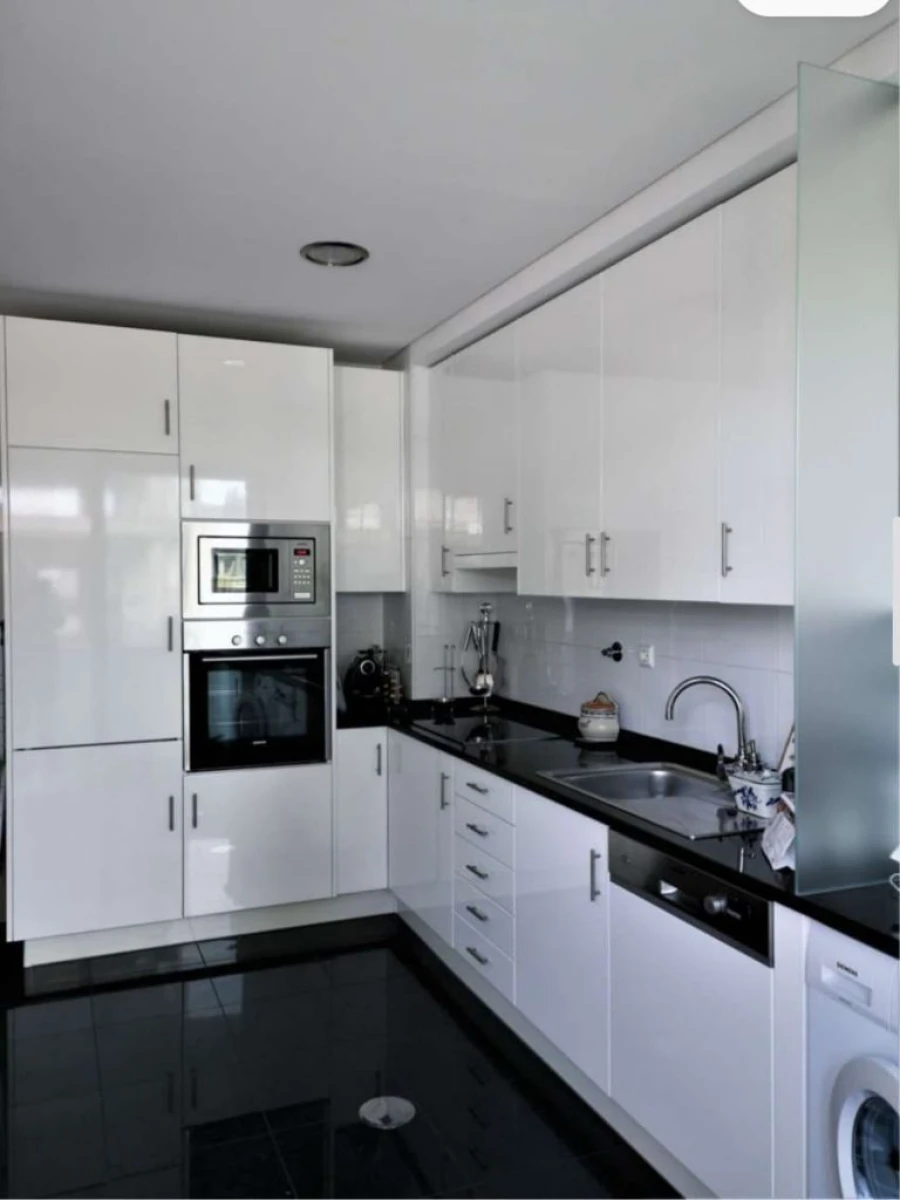 Apartamento T3 para Arrendamento em Porto Foto 10