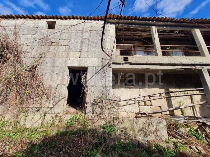 Moradia para Venda em Agrela Foto 8