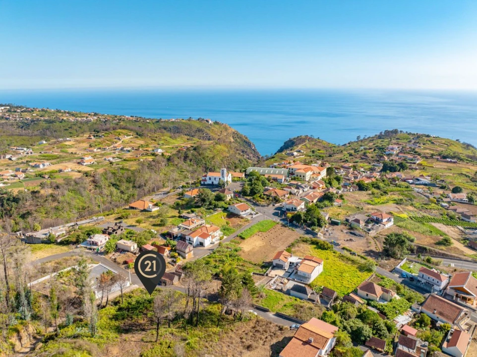 Terreno para Venda em Fajã da Ovelha Foto 5