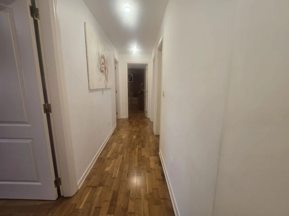 Apartamento T4 para Venda em Seixal Foto 22