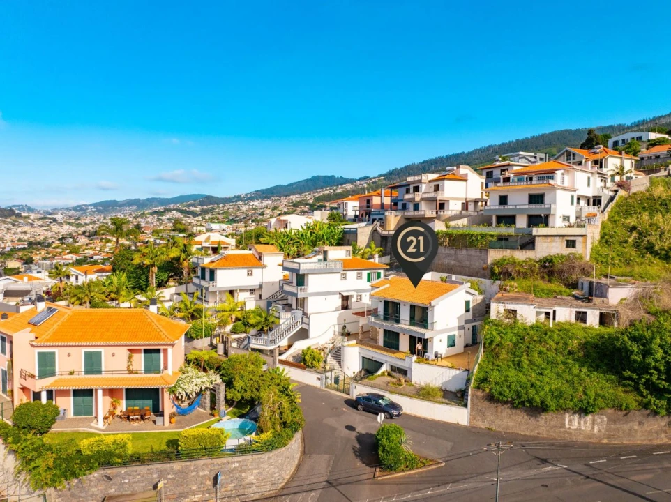 Moradia T4 para Venda em Funchal Foto 10