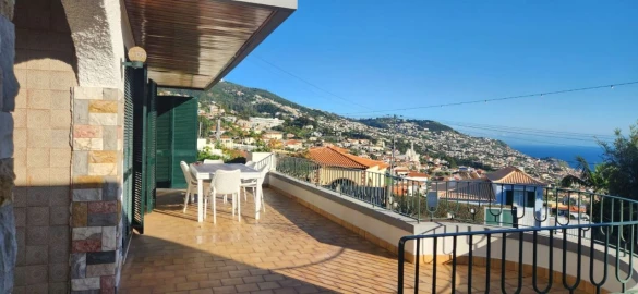 Moradia T4 para Venda em Funchal