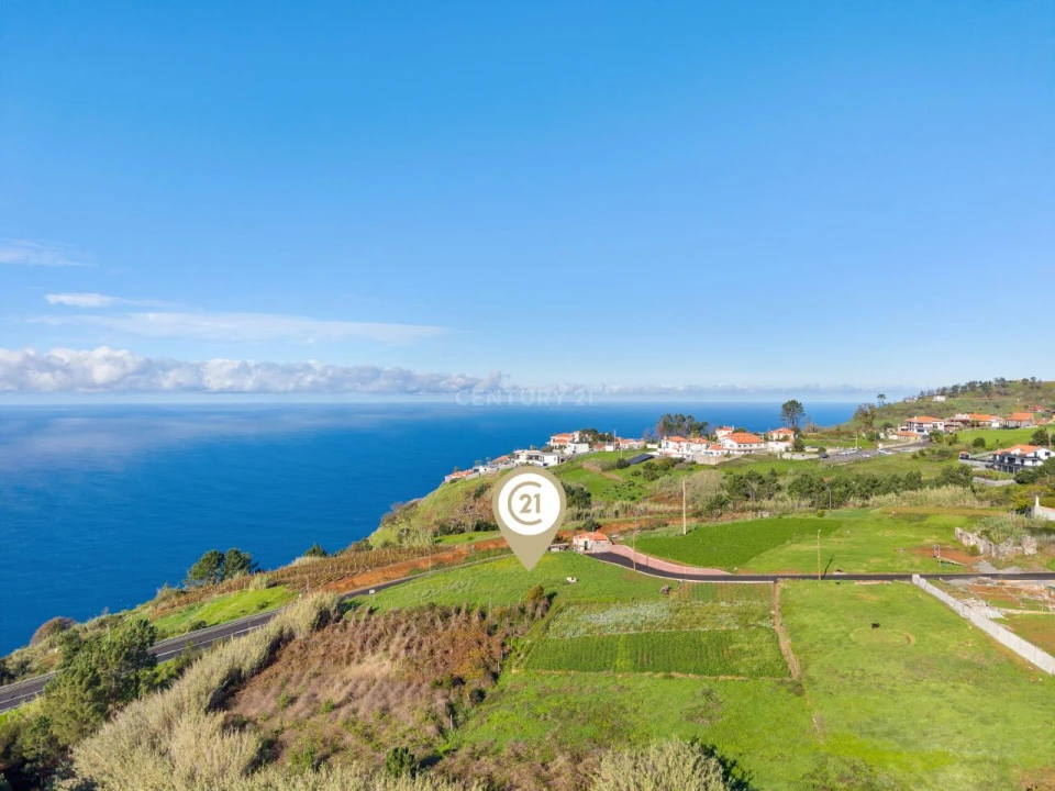 Terreno para Venda em Prazeres Foto 3