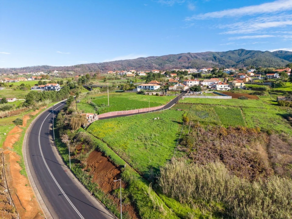 Terreno para Venda em Prazeres Foto 6
