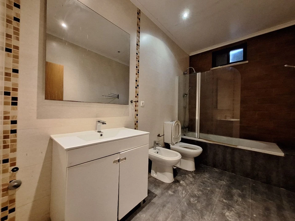 Moradia T2 para Venda em Lagoa de Albufeira Foto 8