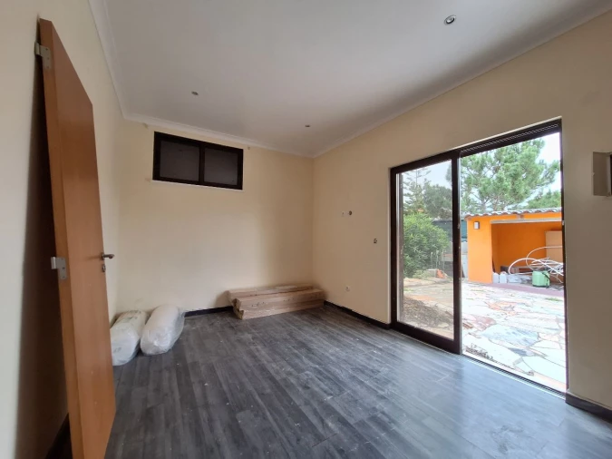 Moradia T2 para Venda em Lagoa de Albufeira Foto 5