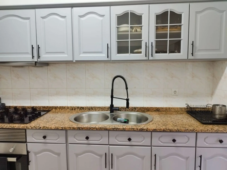 Apartamento T4 para Venda em Rio de Mouro Foto 2