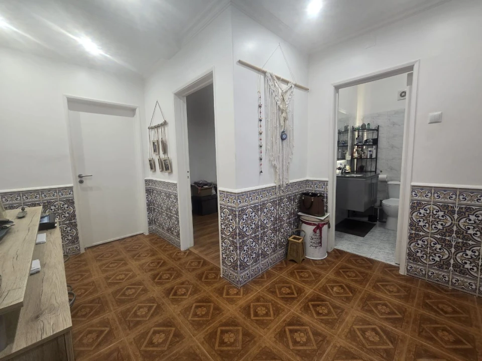 Apartamento T4 para Venda em Rio de Mouro Foto 34