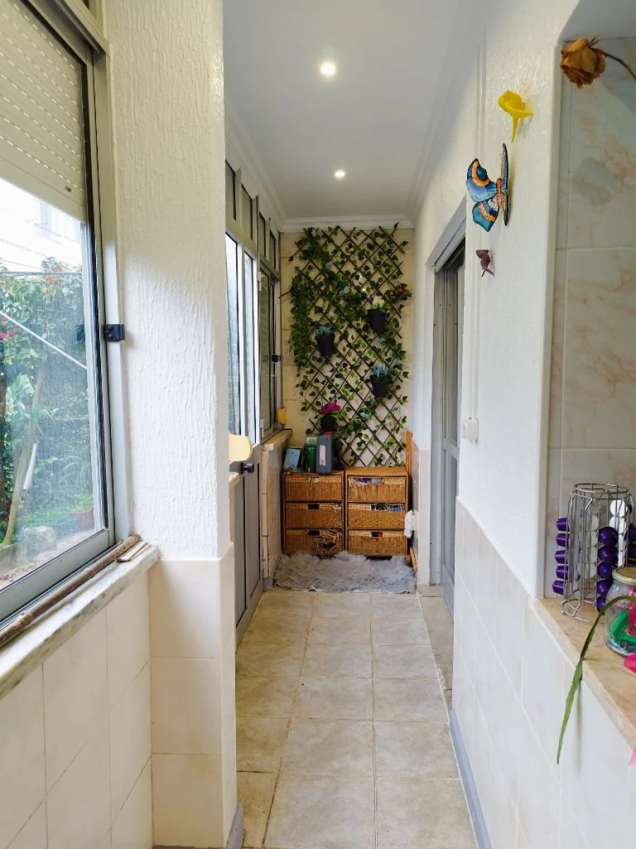 Apartamento T4 para Venda em Rio de Mouro Foto 14