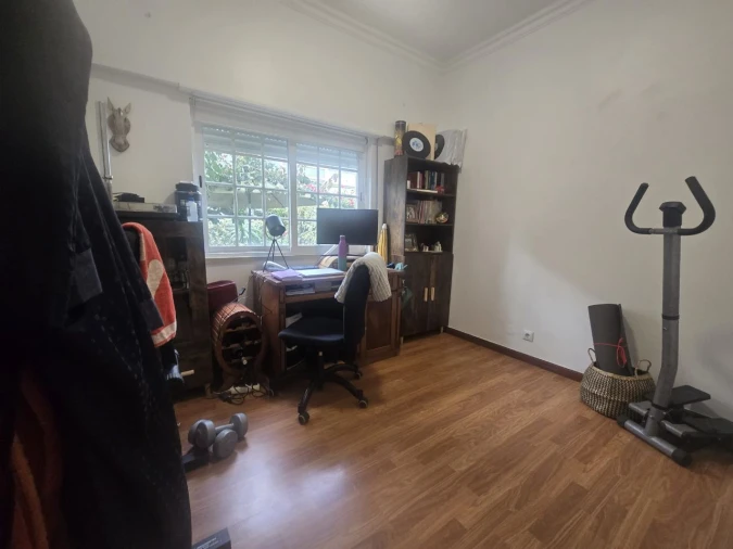 Apartamento T4 para Venda em Rio de Mouro Foto 23