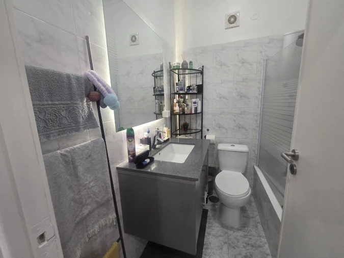 Apartamento T4 para Venda em Rio de Mouro Foto 40