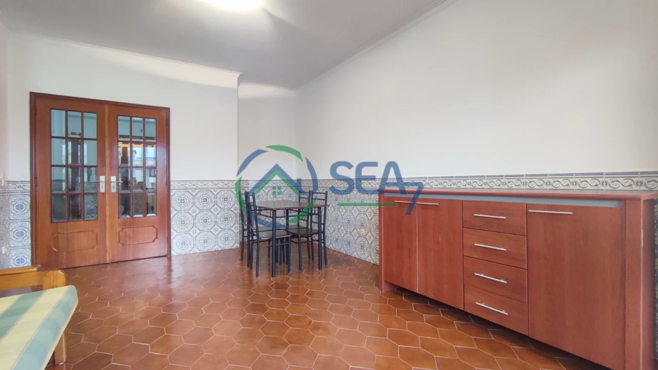 Apartamento T1 para Venda em Chafé Foto 4