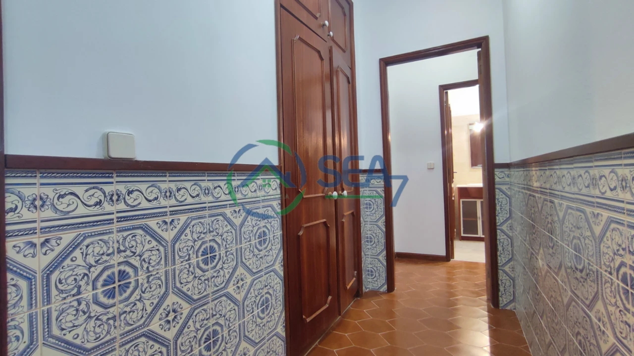 Apartamento T1 para Venda em Chafé Foto 7