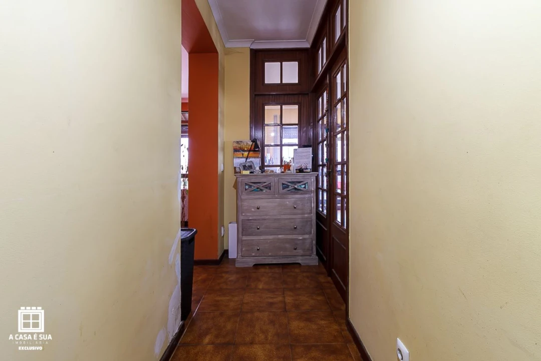 Apartamento T2 para Venda em São João da Madeira Foto 2