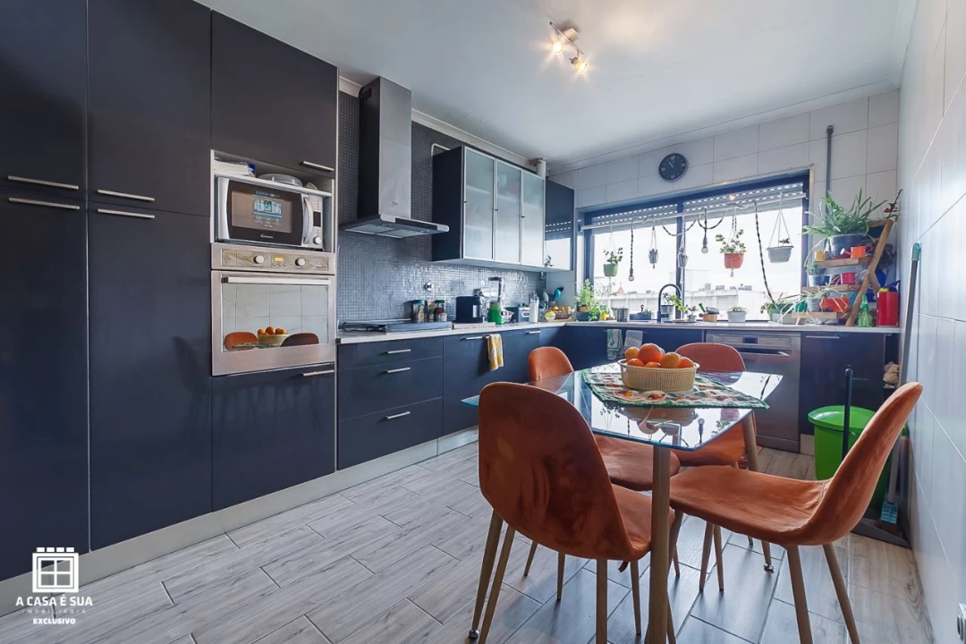 Apartamento T2 para Venda em São João da Madeira Foto 13
