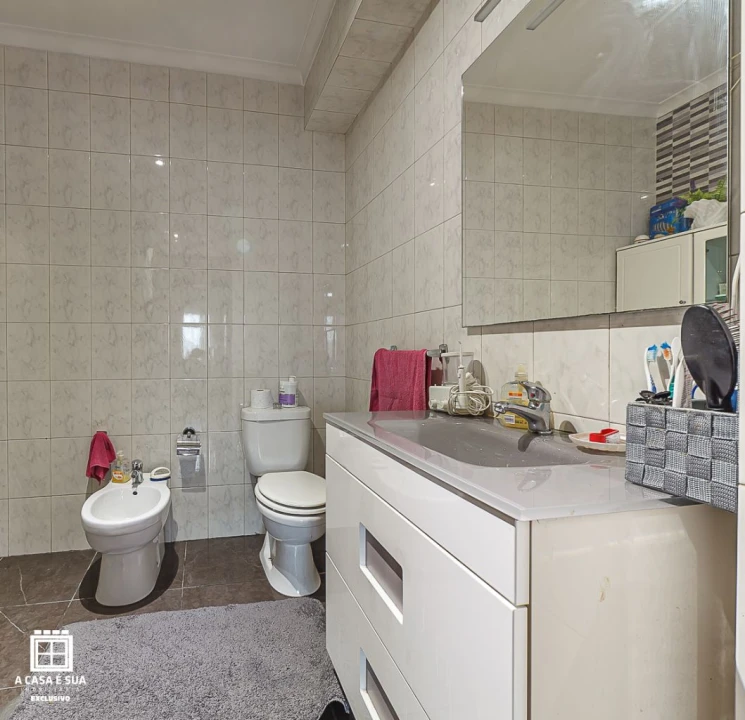 Apartamento T2 para Venda em São João da Madeira Foto 14
