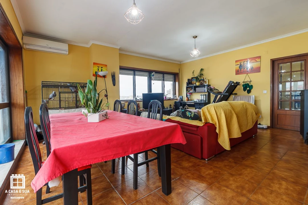 Apartamento T2 para Venda em São João da Madeira Foto 19