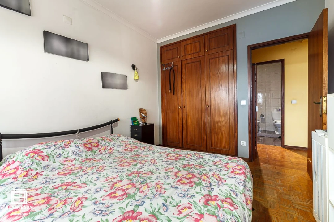 Apartamento T2 para Venda em São João da Madeira Foto 29