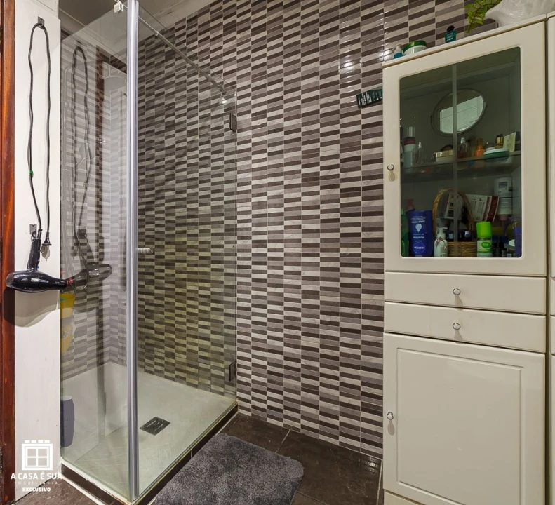 Apartamento T2 para Venda em São João da Madeira Foto 32