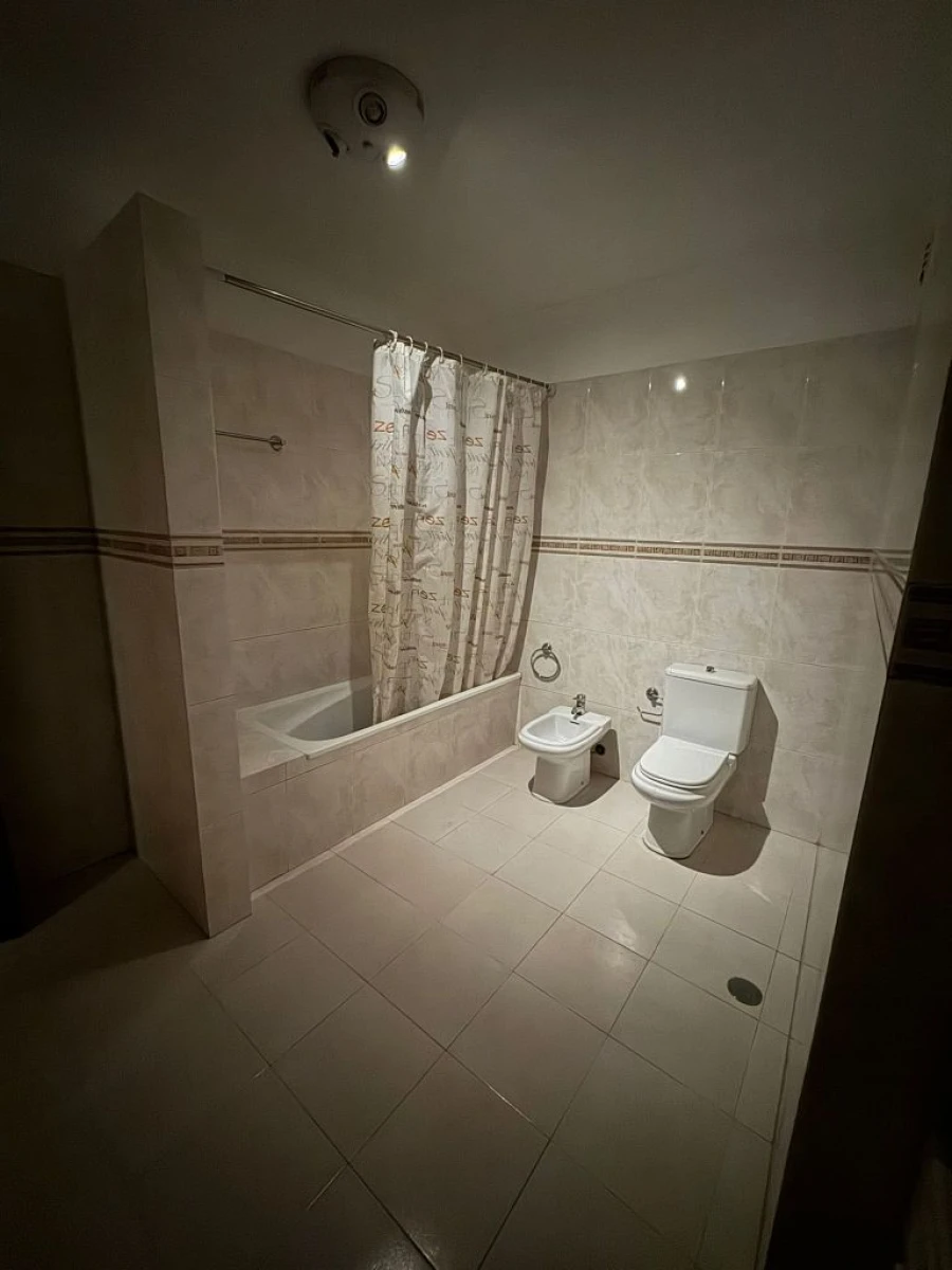 Apartamento T4 para Arrendamento em Castelo Branco Foto 5