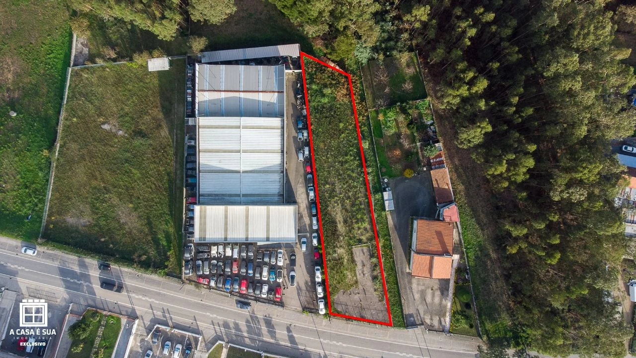 Terreno P/ Prédio para Venda em Escapães Foto 1