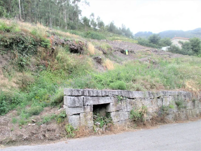 Terreno P/ Prédio para Venda em Arcos de Valdevez Foto 14