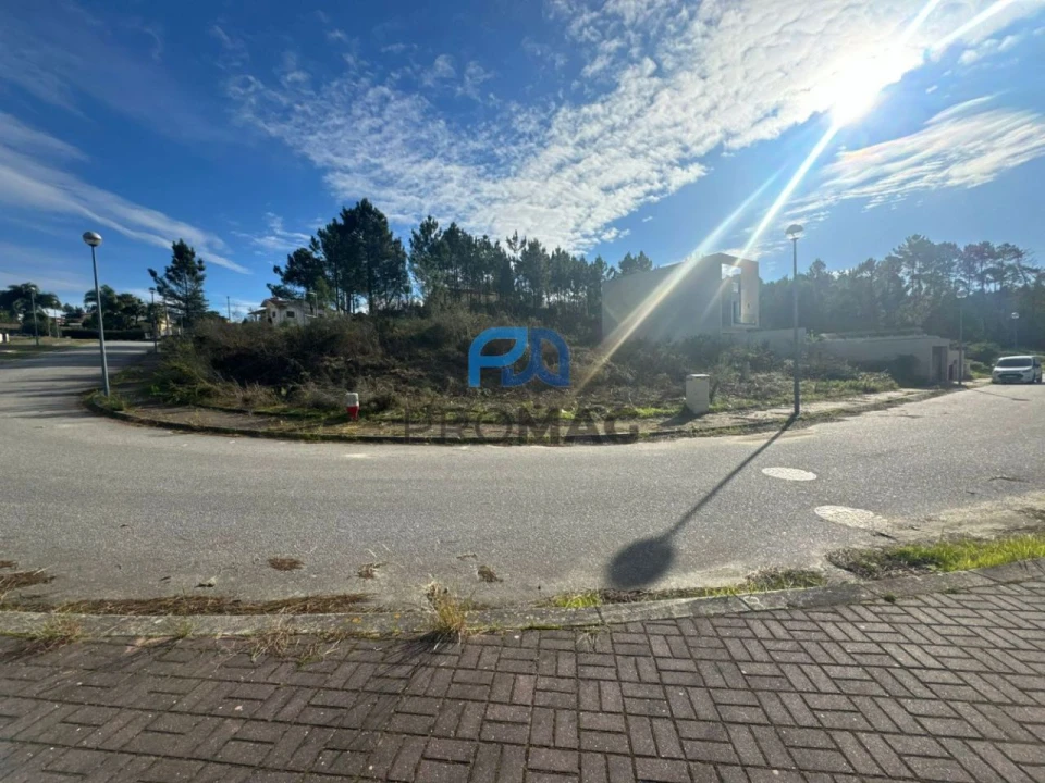 Terreno para Venda em Oliveira de Azeméis Foto 3