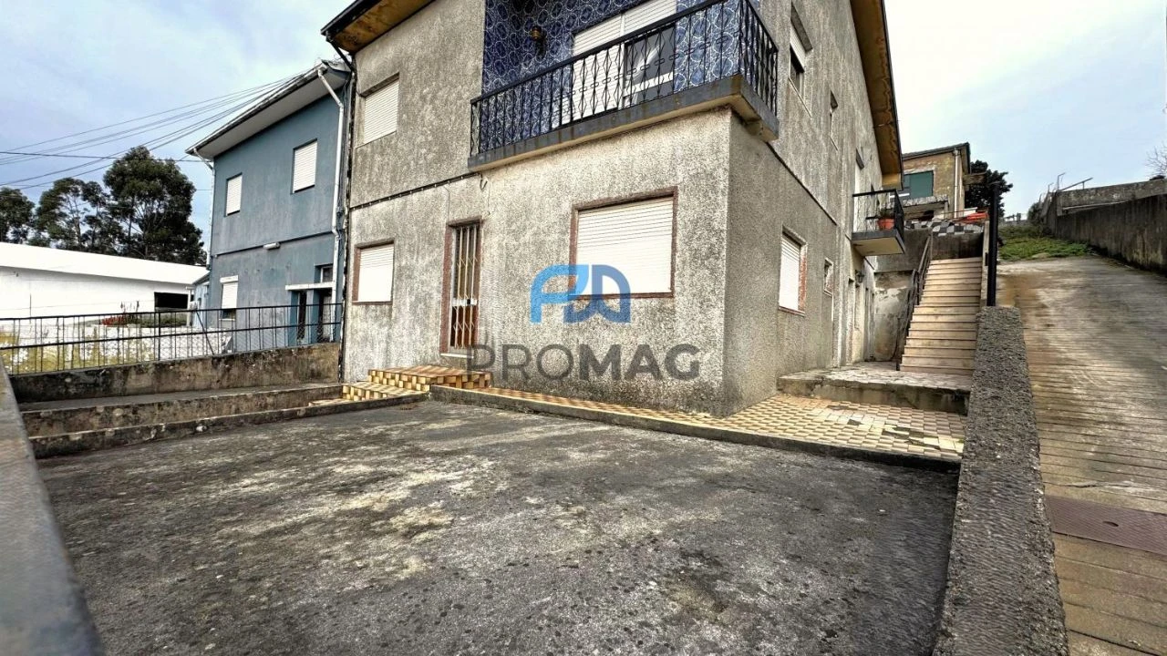 Moradia T4 para Venda em Gondomar Foto 3