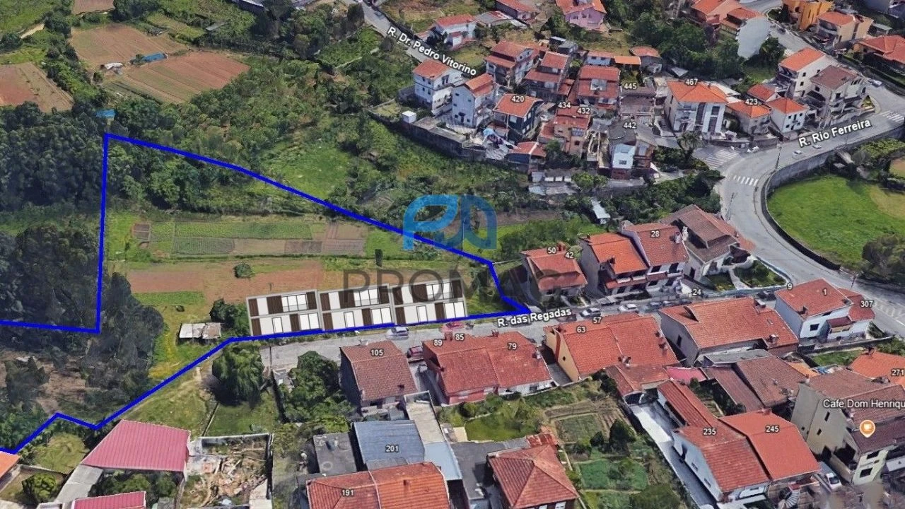 Terreno Misto para Venda em São Pedro da Cova Foto 20