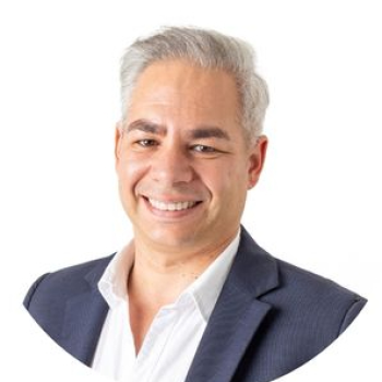 Nelson Machado